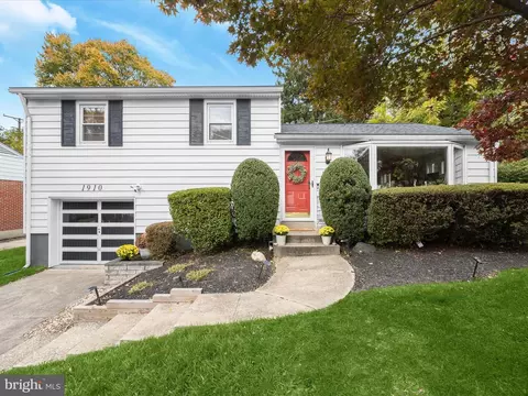 1910 Rollingwood Rd, Catonsville, MD 21228