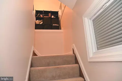 Entry Way - 4306 Belmar Ave, Baltimore, MD 21206 photo 5 of 5