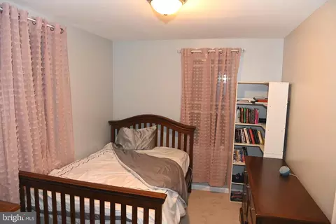 Bedroom - 4306 Belmar Ave, Baltimore, MD 21206 photo 5 of 5