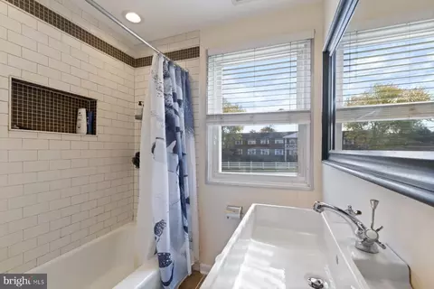 Bath - 708 Edmondson Ave, Baltimore, MD 21201 photo 1 of 2