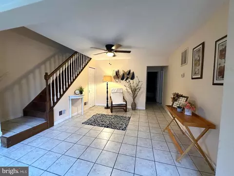 625 New Jersey Ave, Essex, MD 21221 photo 3
