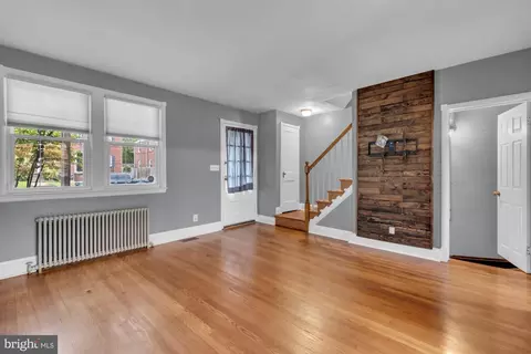 Living - 315 Westowne Rd, Baltimore, MD 21229 photo 2 of 3