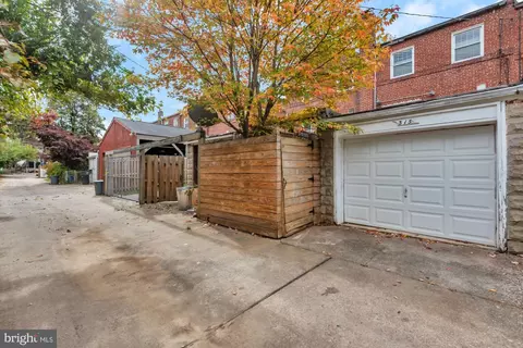 Exterior - 315 Westowne Rd, Baltimore, MD 21229 photo 6 of 6