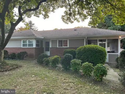 1400 N Rolling Rd, Catonsville, MD 21228