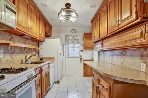 7103 Reno Rd, Windsor Mill, MD 21244 photo 5