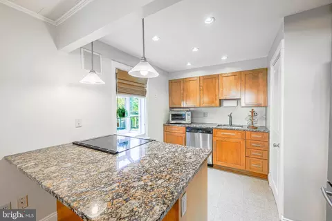 1201 Poplar Ave, Halethorpe, MD 21227 photo 8