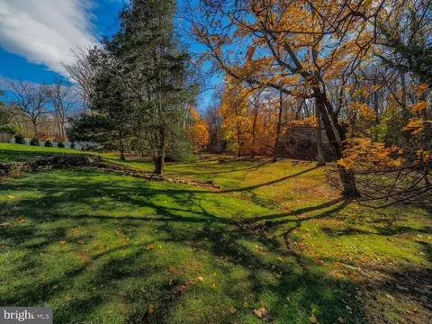 1108 Hampton Garth Garth, Towson, MD 21286 photo 9