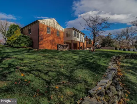 1108 Hampton Garth Garth, Towson, MD 21286 photo 6