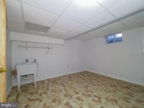 1108 Hampton Garth Garth, Towson, MD 21286 photo 43
