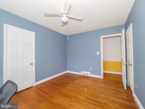 1108 Hampton Garth Garth, Towson, MD 21286 photo 22