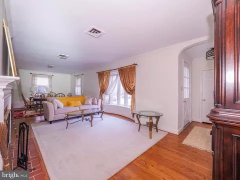 1108 Hampton Garth Garth, Towson, MD 21286 photo 30