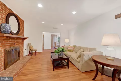 Living - 4 Midcrest Ct, Towson, MD 21286 photo 5 of 5