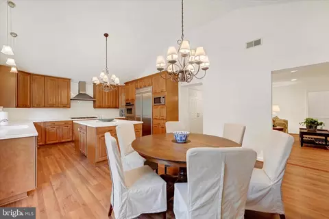 Dining - 4 Midcrest Ct, Towson, MD 21286 photo 3 of 5