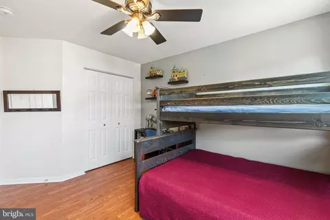 Bedroom - 5 Snug Lagoon Ct, Middle River, MD 21220 photo 4 of 7