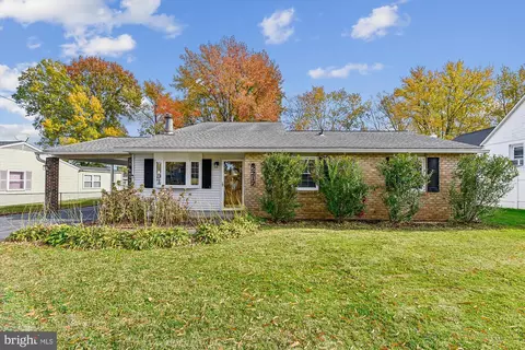 2217 Lodge Farm Rd, Sparrows Point, MD 21219