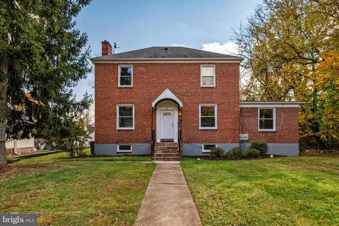 15 Linden Ter, Pikesville, MD 21208