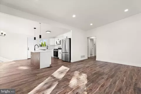 6613 Chippewa Dr, Baltimore, MD 21209 photo 23