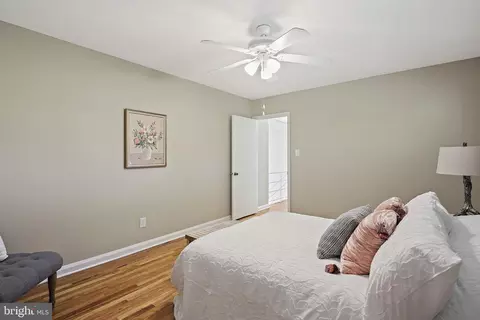 Bedroom - 6204 Scranton Rd, Rosedale, MD 21237 photo 3 of 5