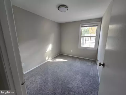 Bedroom - 8200 Mitnick Rd, Nottingham, MD 21236 photo 2 of 2