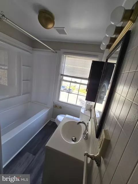 Bath - 8200 Mitnick Rd, Nottingham, MD 21236 photo 2 of 2