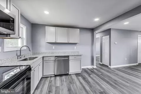 2500 Gehb Ave, Halethorpe, MD 21227 photo 13