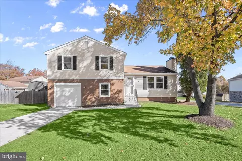 3 Van Yerrell Ct, Baltimore, MD 21207