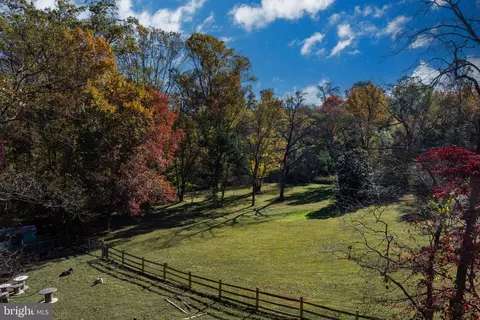 13801 Manor Rd, Baldwin, MD 21013 photo 4