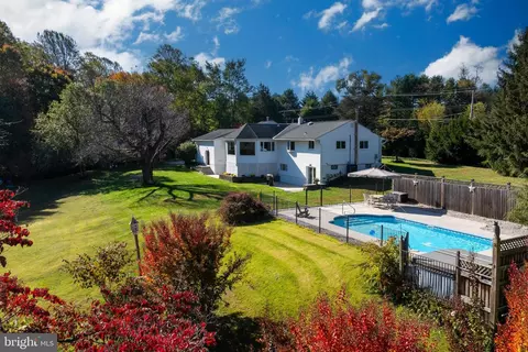 13801 Manor Rd, Baldwin, MD 21013
