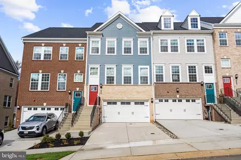 506 Downswing Rd, Pikesville, MD 21208