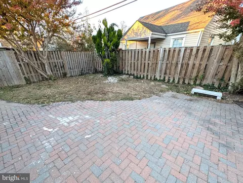 Exterior - 8102 Cornwall Rd, Dundalk, MD 21222 photo 3 of 4