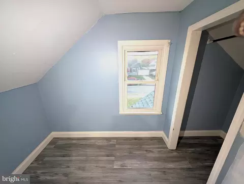 Entry Way - 8102 Cornwall Rd, Dundalk, MD 21222 photo 7 of 7