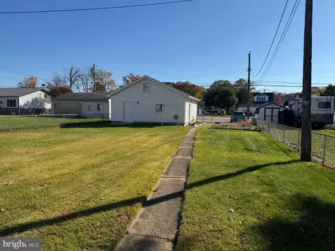 2917 Wells Ave, Sparrows Point, MD 21219 photo 5
