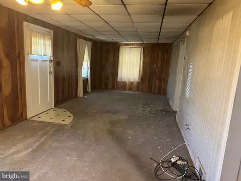 2917 Wells Ave, Sparrows Point, MD 21219 photo 14
