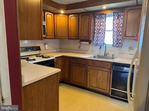 2917 Wells Ave, Sparrows Point, MD 21219 photo 13