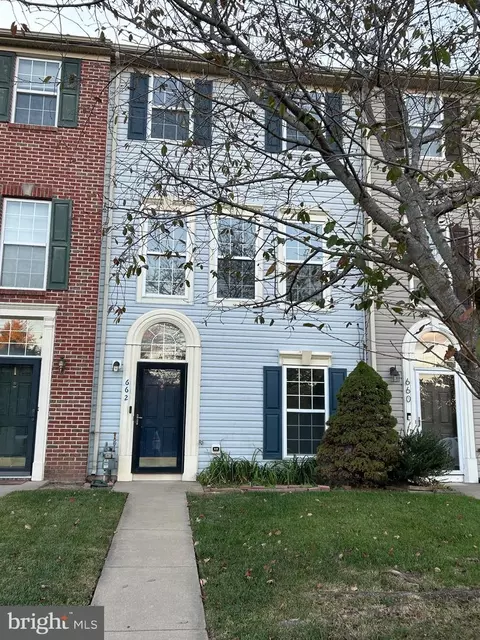 662 Luthardt Rd, Middle River, MD 21220