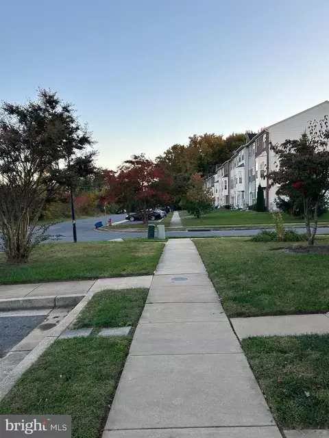 662 Luthardt Rd, Middle River, MD 21220 photo 2