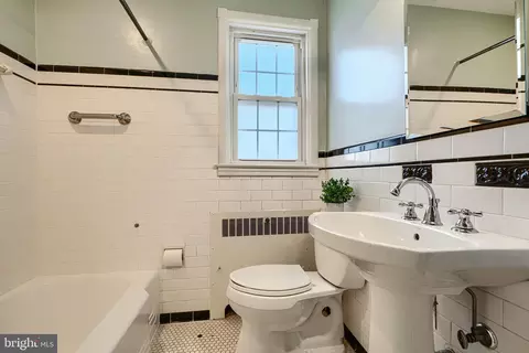 100 Dunkirk Rd, Baltimore, MD 21212 photo 24