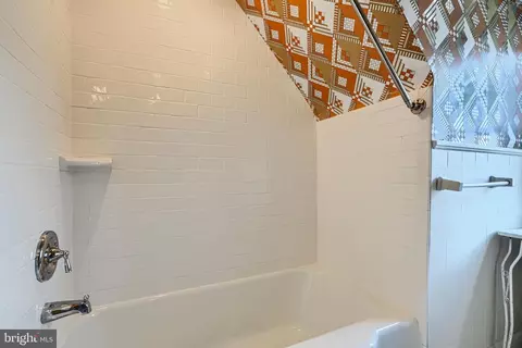 100 Dunkirk Rd, Baltimore, MD 21212 photo 40