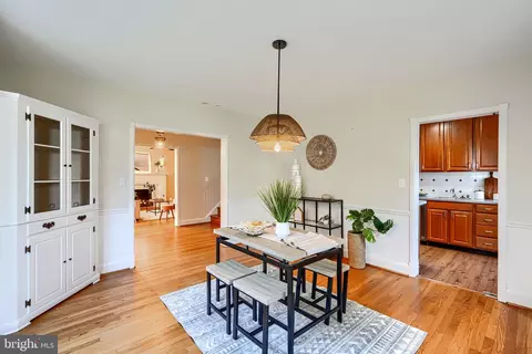 100 Dunkirk Rd, Baltimore, MD 21212 photo 17