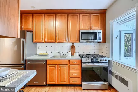 100 Dunkirk Rd, Baltimore, MD 21212 photo 15