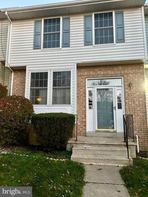 21 Samantha Ct, Owings Mills, MD 21117