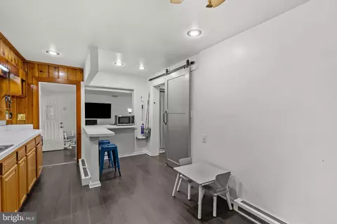 Entry Way - 6913 River Drive Rd, Sparrows Point, MD 21219 photo 1 of 2