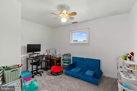 Bedroom - 6913 River Drive Rd, Sparrows Point, MD 21219 photo 1 of 6