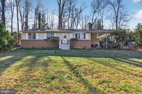 1015 Nicodemus Rd, Reisterstown, MD 21136