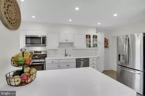 Kitchen - 418 Chumleigh Rd, Baltimore, MD 21212 photo 1 of 2