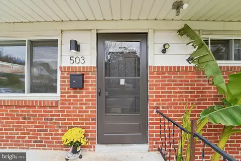 503 Nassau St, Pikesville, MD 21208