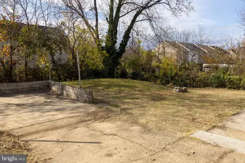 Exterior - 618 Wilson Ave, Baltimore, MD 21224 photo 10 of 11