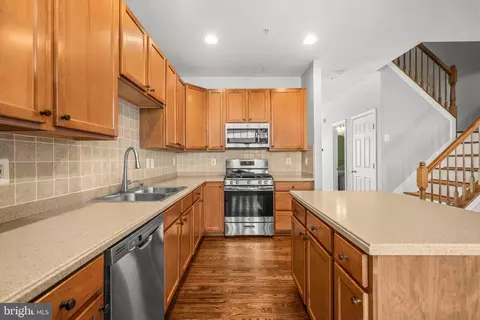 826 Lowe Rd, Middle River, MD 21220 photo 8
