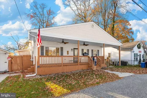 Exterior - 1306 Third Rd, Middle River, MD 21220 photo 4 of 22