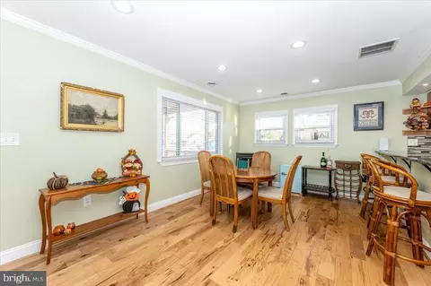 Dining - 1306 Third Rd, Middle River, MD 21220 photo 1 of 2